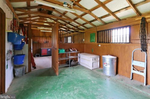 12760 Beebe Ct, Lovettsville VA  20180-2778 exterior