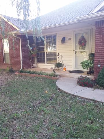 500 8th St, Noble, OK 73068-9532