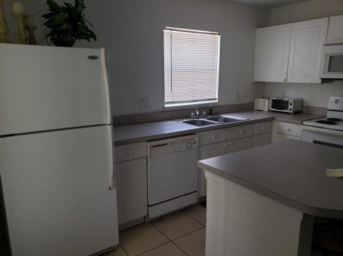 2823 Club Cortile Cir, Kissimmee, FL 34746-5727