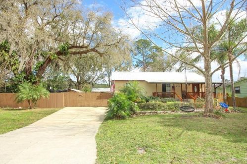 2101 Glenmont Ln, Orlando, FL 32817-4212