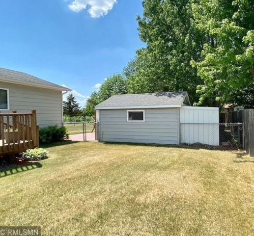 22891 State Highway 15, Saint Cloud MN  56301-9209 exterior