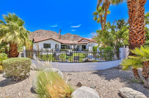 54780 Avenida Obregon, La Quinta CA  92253-3712 exterior