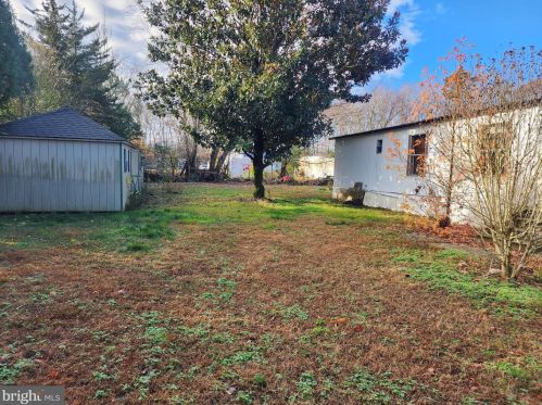 28450 Springside Dr, Milton, DE 19968-3238