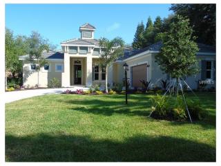 300 Dulmer Dr, Nokomis, FL 34275-4133