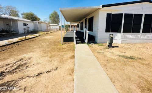 6 Rio Vista Ln, Avondale, AZ 85323-2876