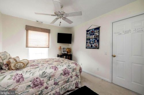 754 Twining Way, Collegeville PA  19426-4154 exterior