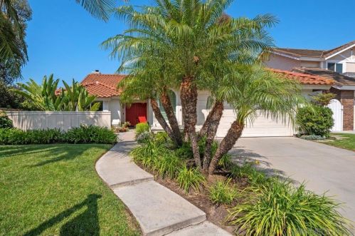 3355 Lower Ridge Rd, San Diego, CA 92130-1816