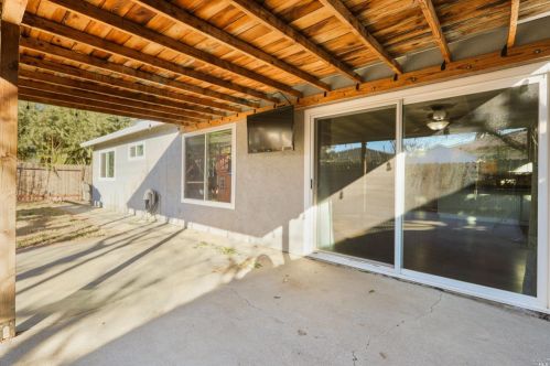 615 Devonshire Dr, Liberty Farms CA  95620-2210 exterior