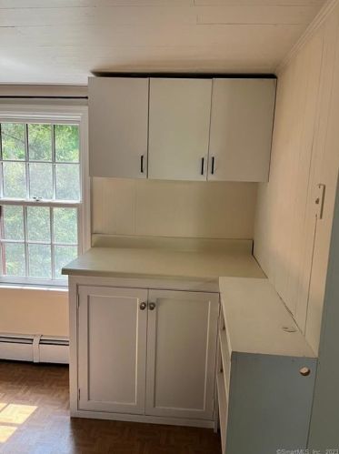 1 Guinea Rd, Stamford CT  06903-3724 exterior