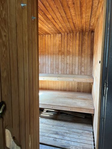 20702 El Toro Rd, El Toro CA  92630-6198 exterior