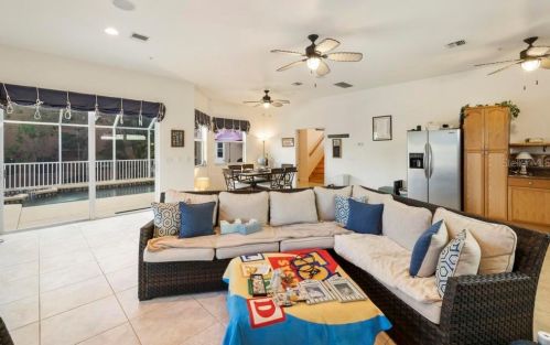 705 Shakett Creek Dr, Nokomis FL  34275-2252 exterior