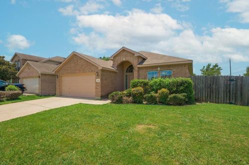 12200 Shadow Wood Trl, Burleson, TX 76028-7561