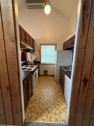 14 Dubeau Cir, Ellsworth NH  03223-5234 exterior