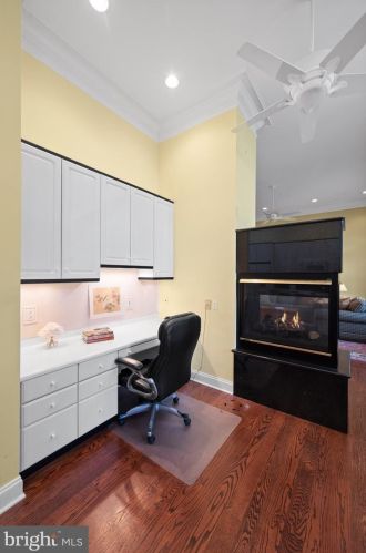 100 Deer Vly Ln, Wilmington DE  19807-1912 exterior