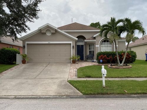 720 Addison Dr, Saint Petersburg, FL 33716-3440