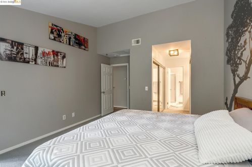 308 Dursey Dr, Pinole CA  94564-2665 exterior