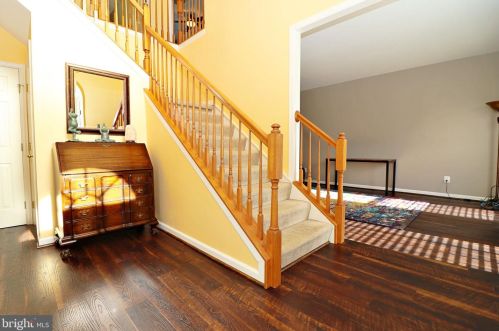 164 Pebble Beach Dr, Charles Town WV  25414-4074 exterior