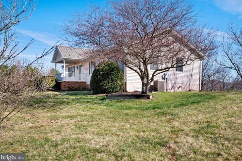 217 Green Hills Ln, New Market VA  22844-3526 exterior
