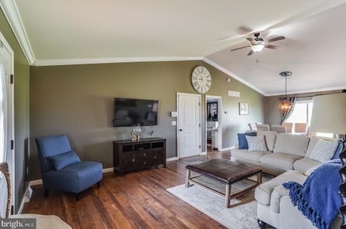 6738 Sharps Rd, Slaughter Beach DE  19963-4194 exterior