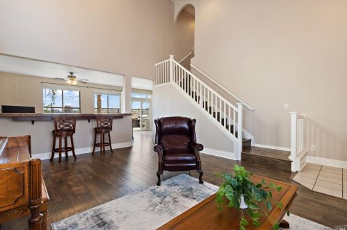 915 Mayport Dr, West Pittsburg CA  94565-4494 exterior