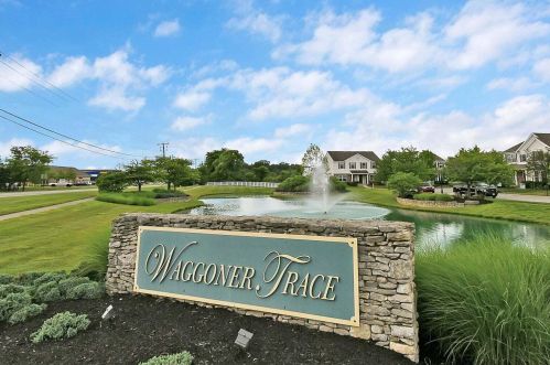 8011 Ashenden Dr, Blacklick, OH 43004-7100