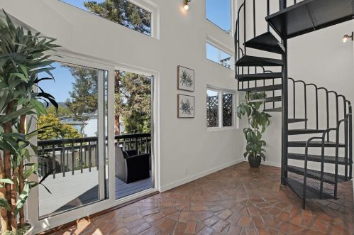 549 Acacia Ave, San Bruno CA  94066-4221 exterior