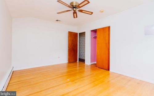 223 Meadow Dr, Yardley PA  19067-1311 exterior