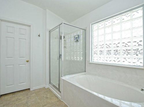 10208 Beard Ave, Austin TX 78748-3956 exterior