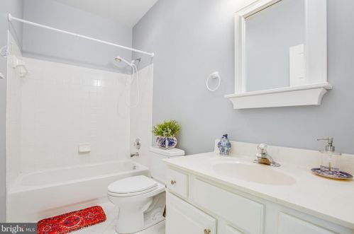 4204 Crooked Stick Ct, Fredericksburg VA  22408-9215 exterior