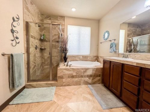 14 Torrey Pines Dr, Mohave Valley AZ  86440-8209 exterior