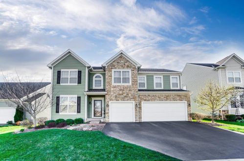 1421 Ironwood Dr, Darbydale, OH 43123-8365