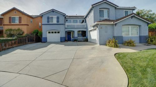 6391 Snowberry Ct, Gilroy, CA 95020-3429