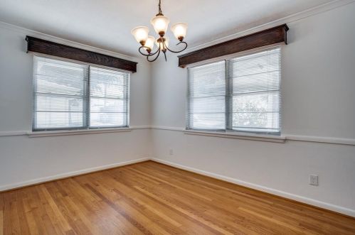 1710 Elmwood Blvd, Dallas TX  75224-1003 exterior