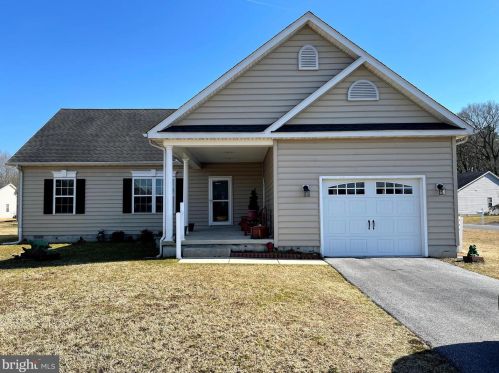 19241 Dutton Ln, Milton, DE 19968-3089