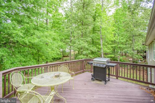 203 Spotslee Dr, Spotsylvania VA  22551-2533 exterior