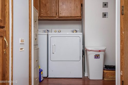 7205 Camino De Oeste, Tucson AZ  85742-9676 exterior