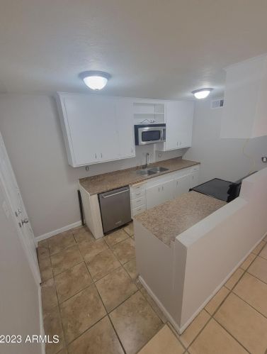 6518 41st Ave, Phoenix AZ  85019-1210 exterior