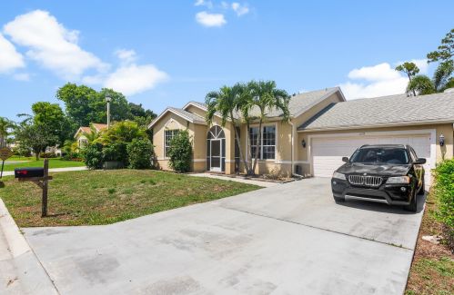 1170 Aviary Rd, West Palm Beach, FL 33414-7927