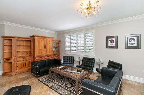 32862 Pine Cir, Temecula CA  92592-1369 exterior