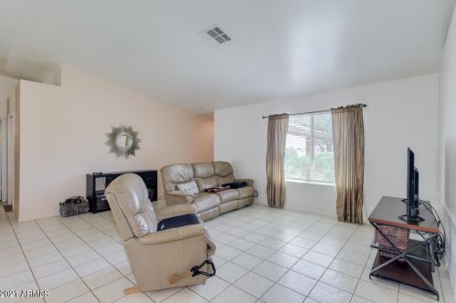 24480 Sossaman Rd, Queen Creek, AZ 85142-4031