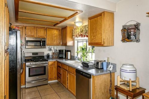 26283 Corona Dr, Helendale CA  92342-7754 exterior