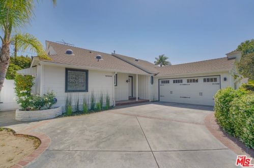 12508 Sarah St, North Hollywood, CA 91604-1112