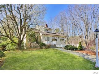 3 Donald Dr, Westport, CT 06880-5524