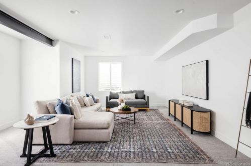 3240 Pearl St, Englewood CO  80113-2712 exterior