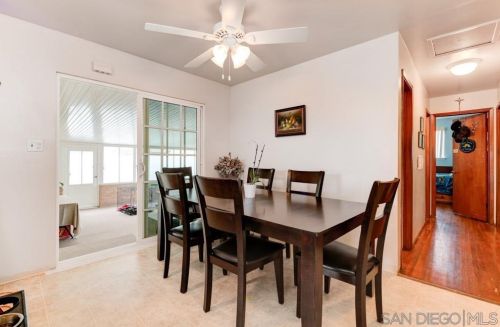 3661 Ashford St, San Diego CA 92111-3521 exterior