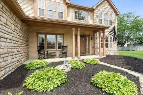 2964 Dunhurst Ct, Darbydale, OH 43123-9378