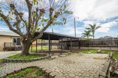 9476 Los Coches Rd, Lakeside CA  92040-4643 exterior