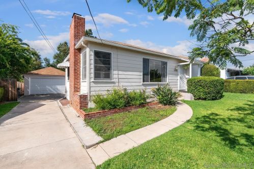 8520 Victory Rd, La Mesa, CA 91942-9528