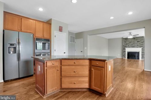 125 Victoria Ln, Charles Town WV  25414-5984 exterior