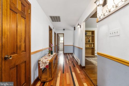 2409 Little River Rd, Haymarket VA  20169-1205 exterior